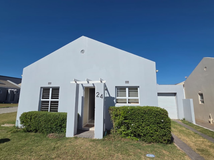 To Let 2 Bedroom Property for Rent in Olifantskop Western Cape
